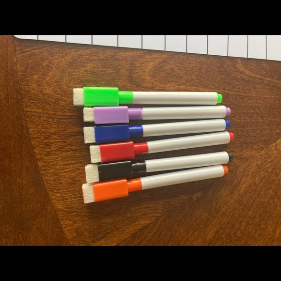 Chore chart, daily planner, and markers - Picture 5 of 9